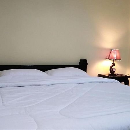Apartment Thidathip Вьентьян Экстерьер фото