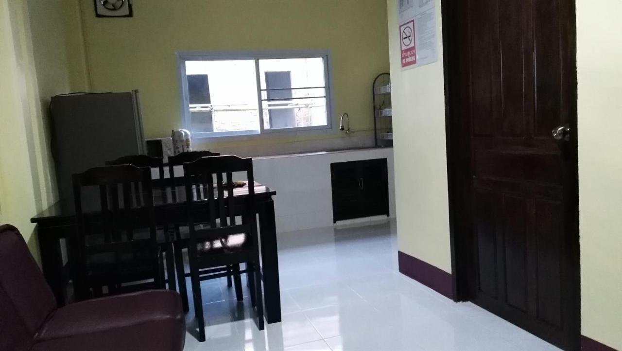 Apartment Thidathip Вьентьян Экстерьер фото