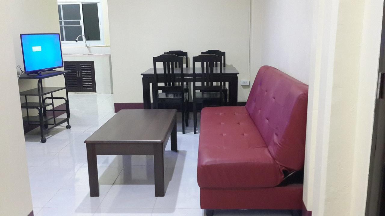Apartment Thidathip Вьентьян Экстерьер фото