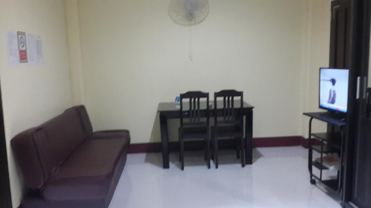 Apartment Thidathip Вьентьян Экстерьер фото